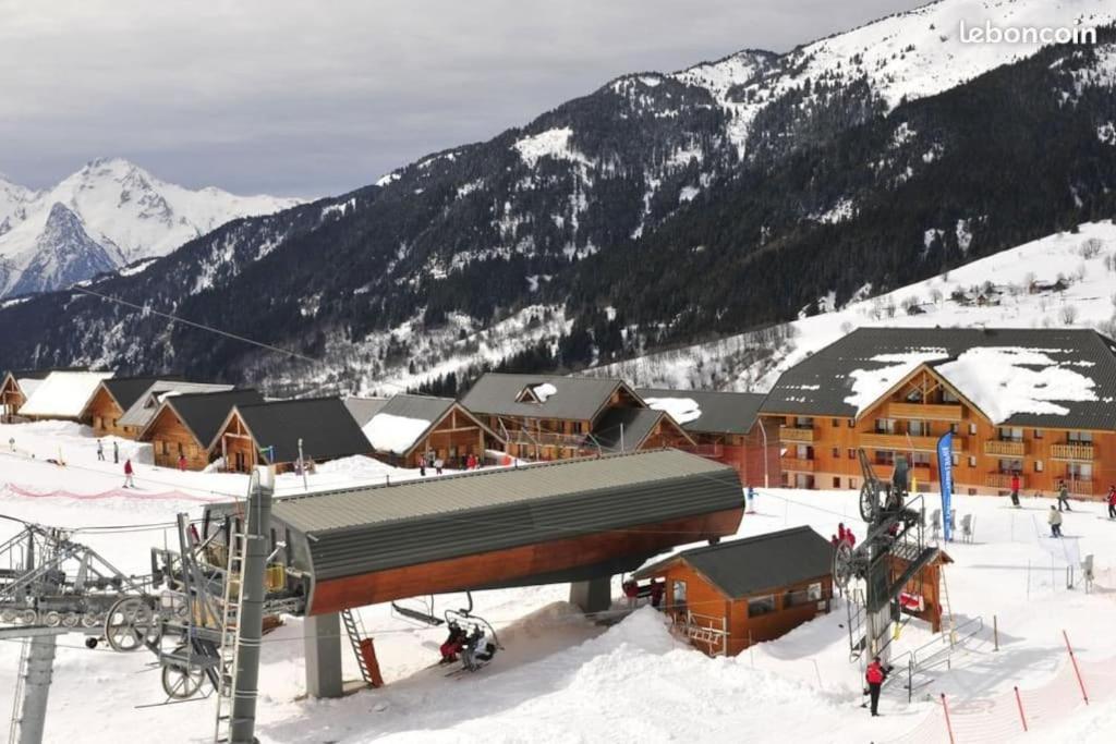 Saint Francois Longchamps Loc A La Montagne Avec Piscine Ete Hiver Vg23 Exterior photo