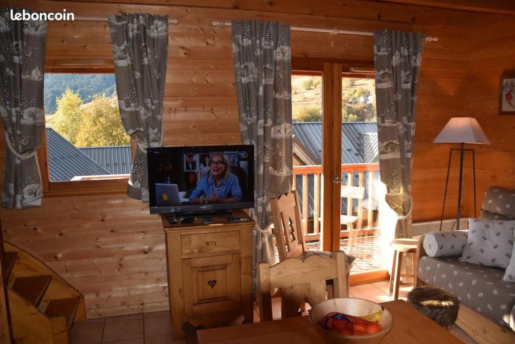 Saint Francois Longchamps Loc A La Montagne Avec Piscine Ete Hiver Vg23 Exterior photo